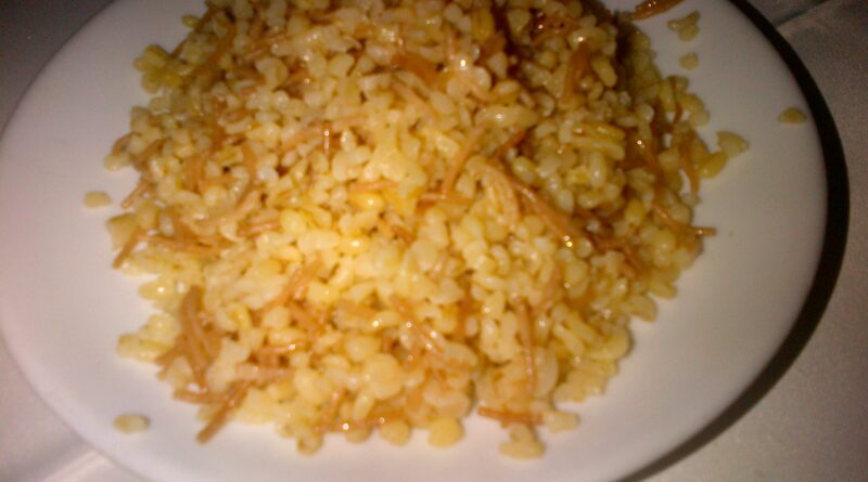 Bulgur pilavı (Bulgur rice)